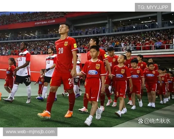 详细解析中国队在世界杯预选赛中的战术调整与比赛亮点